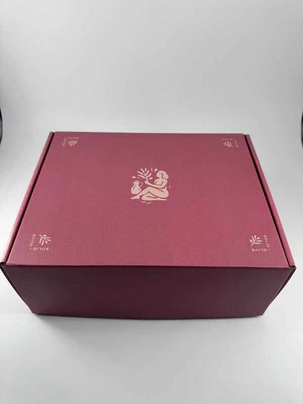 Closed pink Solid Olive gift box